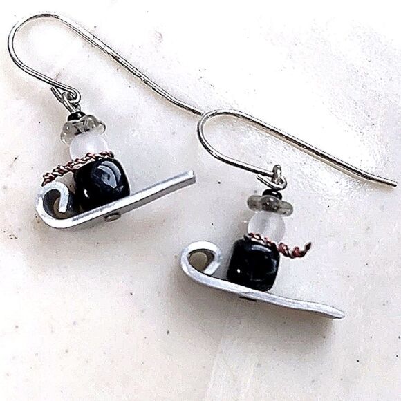 Jewelry - Sledding-In-Winter Handmade Bead & Silver Earrings